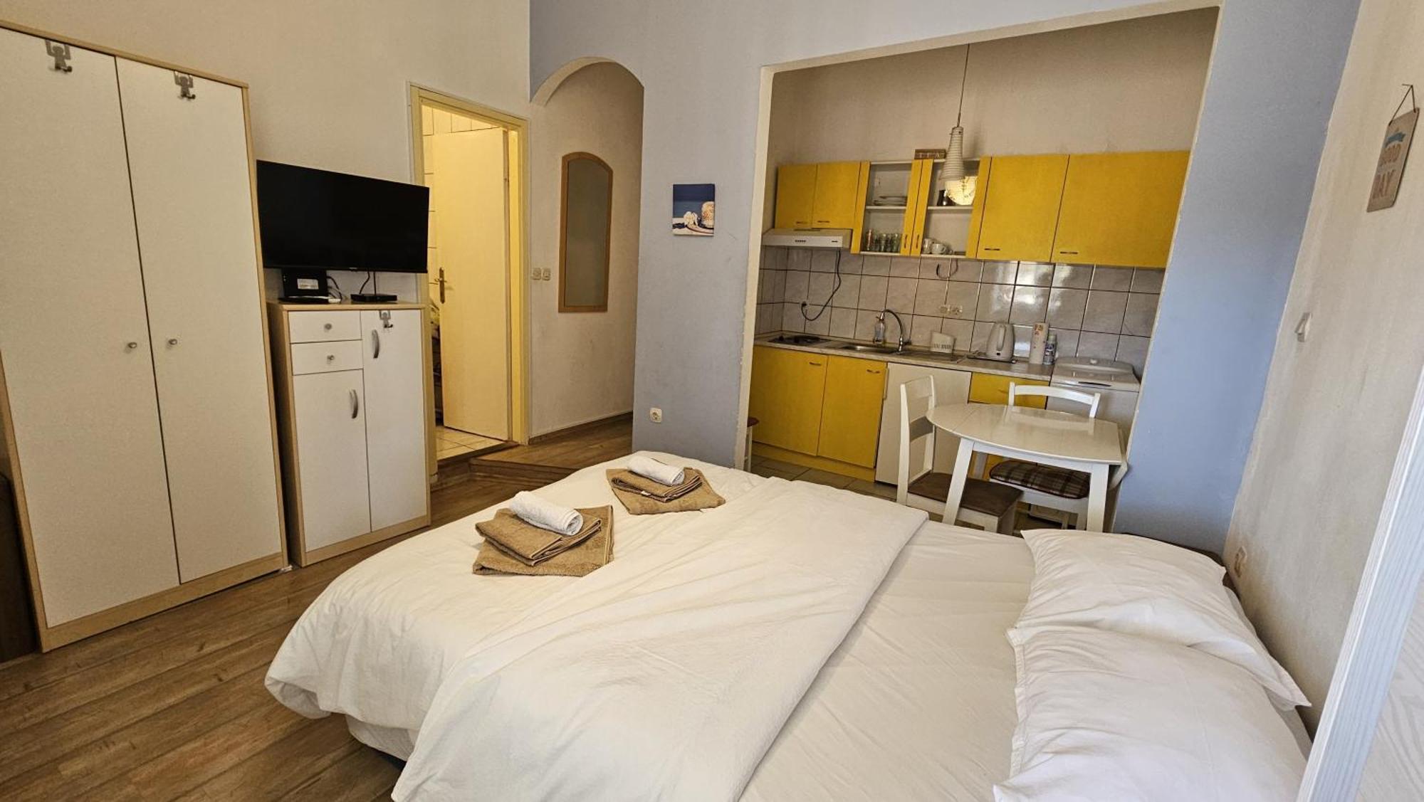 Studio Apartment Kiki For 2, Near Old Town & Beach, Free Wifi Zadar Eksteriør bilde